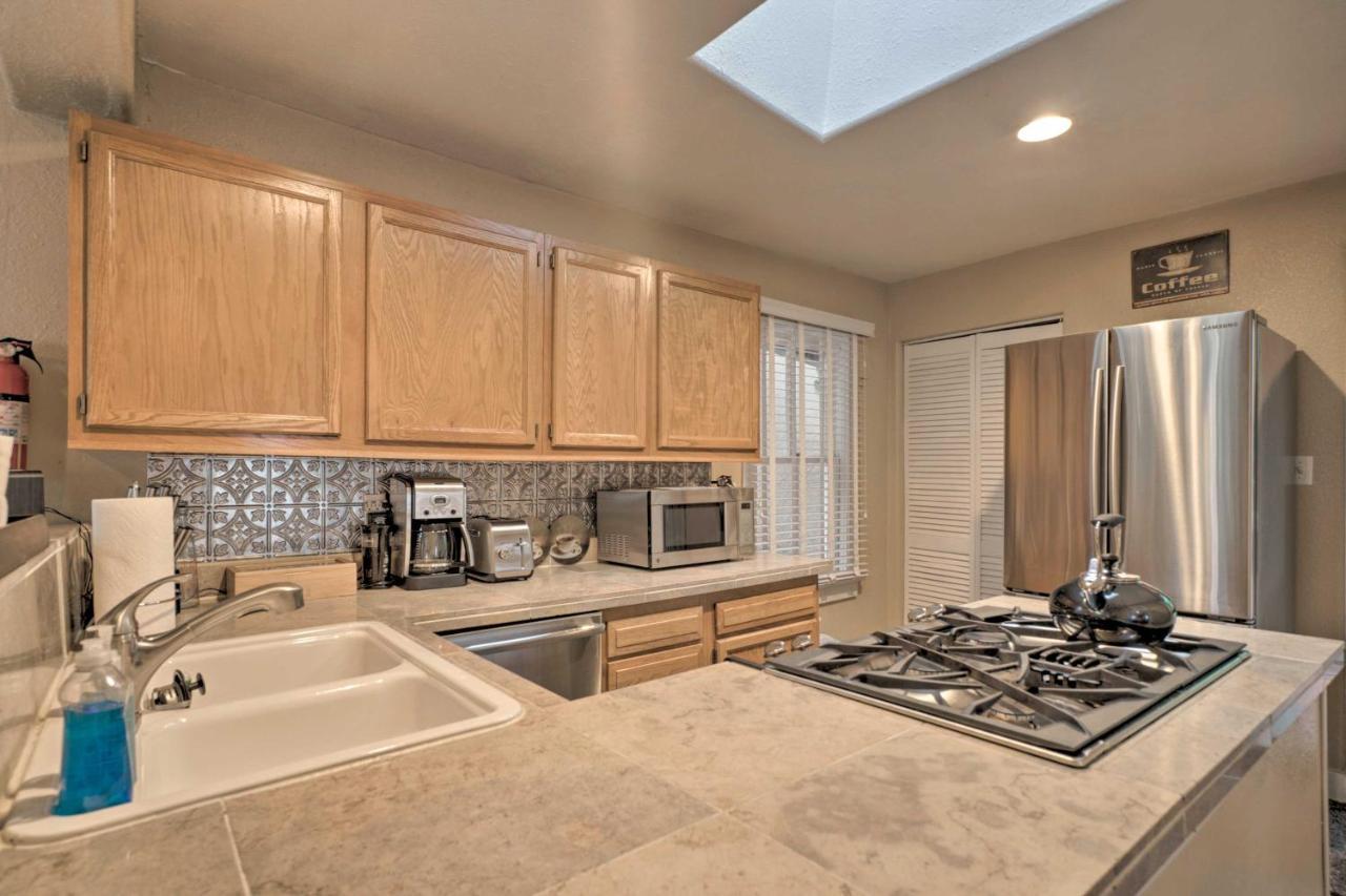 Creekside Home With Patio, Walk To Manitou Incline! Manitou Springs Buitenkant foto